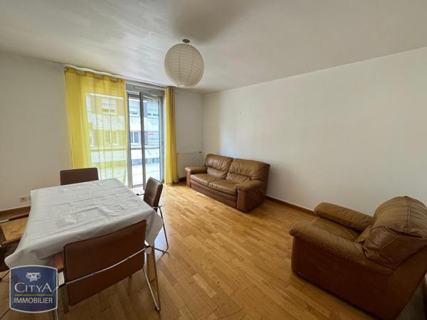 Appartement à louer 4 pièces 83.03m²