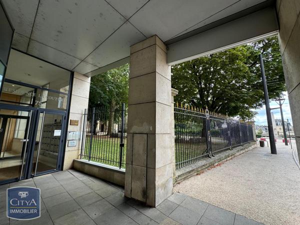 Appartement à louer 4 pièces 83.03m²