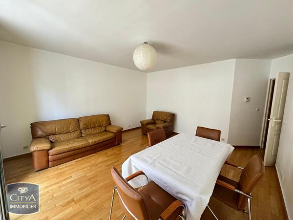 Appartement à louer 4 pièces 83.03m²