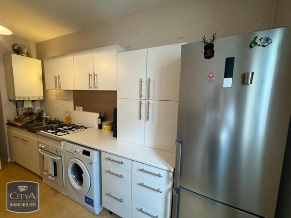 Appartement à louer 4 pièces 83.03m²