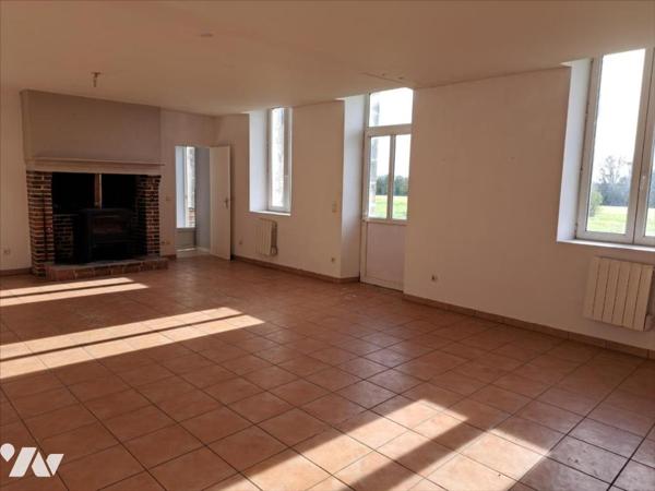 Maison de 3 chambres sans voisins sur 1,6 hectare