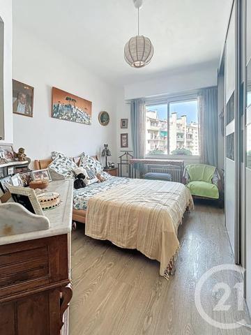 Appartement à vendre  3 pièces - 66,01 m2 MARSEILLE - 13003