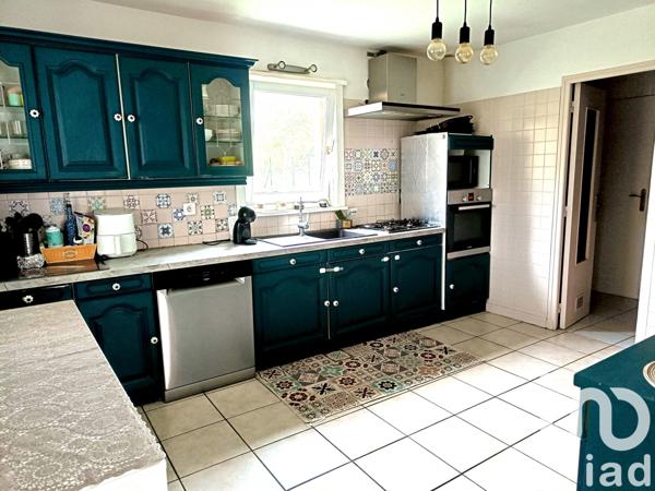 Maison à vendre 7 pièces 199 m² Abondant