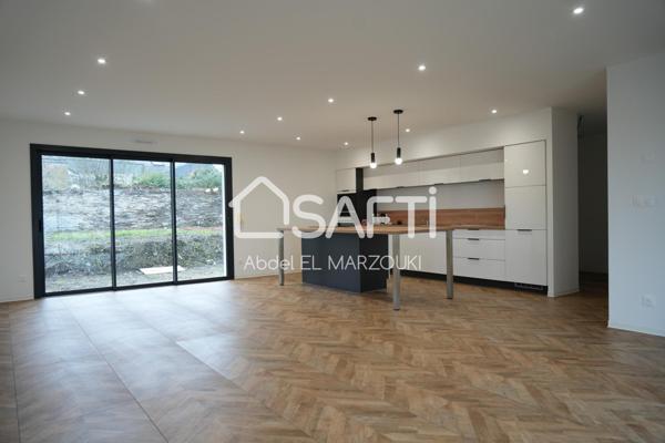 Belle et grande maison contemporaine neuve de 4 chambres aux finitions soignées et prestations de qualités