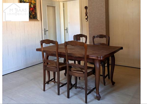 Grand appartement 4 pièces de 110 m² avec jardin et garage 92 000 € H.A.I.*