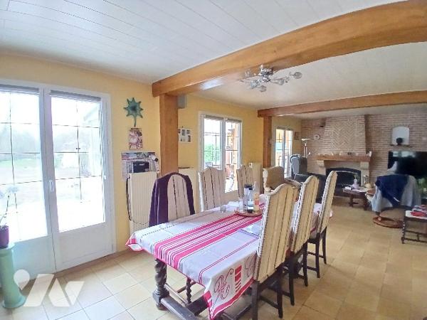 Pavillon individuel type semi-plain-pied 4ch 120m² habitables sur 2151m² de terrain avec garage