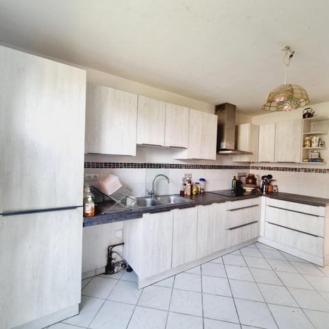 QUARTIER DES CASSEAUX - MAISON 3 CHAMBRES - ESPACE BUREAU - sous-sol - abri de jardin