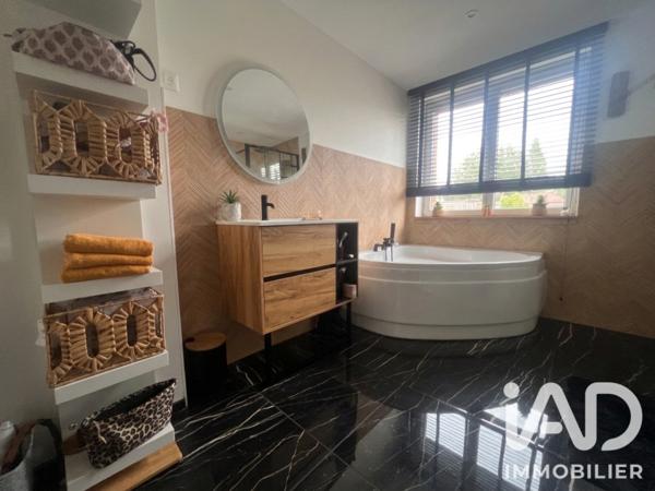 Maison à vendre 6 pièces 103 m² Wasquehal