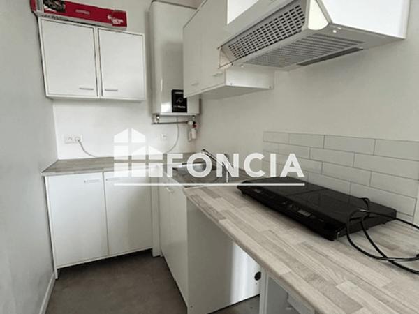 Location Appartement 2 pièces 31.32 m² - 38 RUE HENRI BARBUSSE Douarnenez 29100