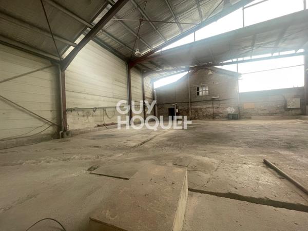 LOCAL PROFESSIONNEL à vendre de 530 m²