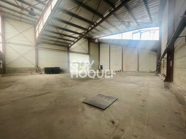 LOCAL PROFESSIONNEL à vendre de 530 m²