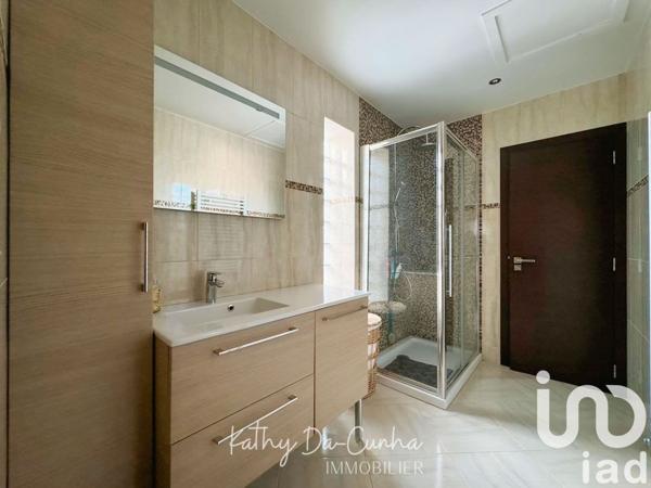 Maison à vendre 6 pièces 162 m² Rosny-sur-Seine