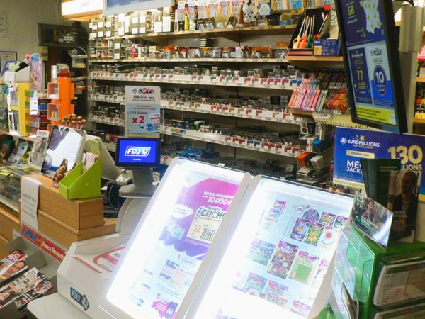 A vendre GABARRET (40), Fonds de commerce et Murs Tabac-Presse-FDJ avec logement de fonction