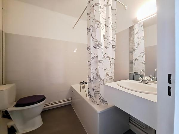 Appartement à NANTES, 44200 - 1 pièce 20m²