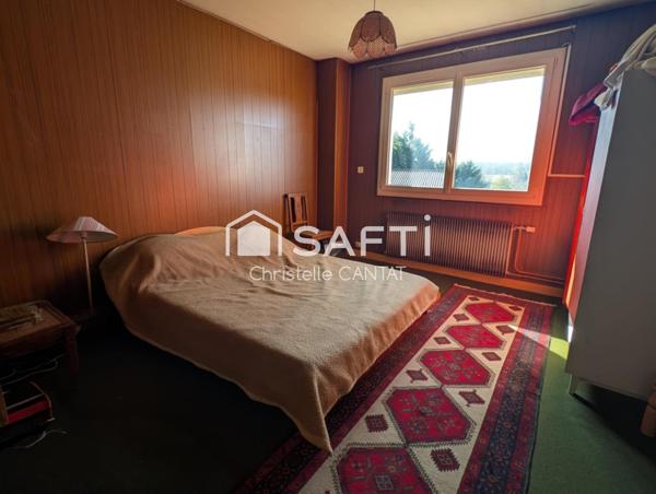 Maison 140 m²,7 pièces, 3 chambres, garage, terrain.