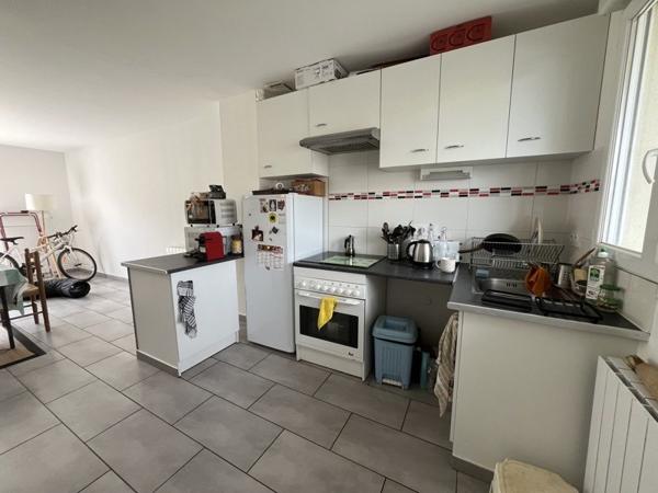 Maison à louer 900 € CC LANTON 3 p 65 m² DPE D
