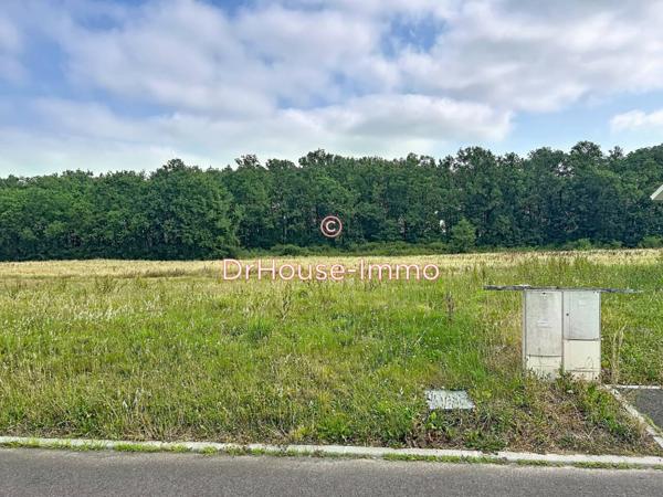 Terrain à vendre de 818 m²