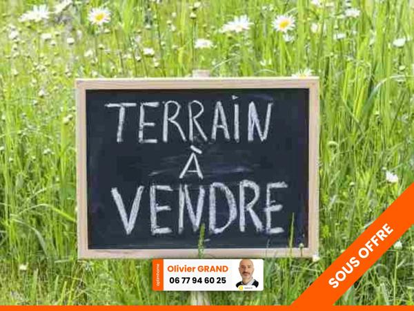 Terrain à vendre de 101,00 m² ORADOUR SUR GLANE (87)