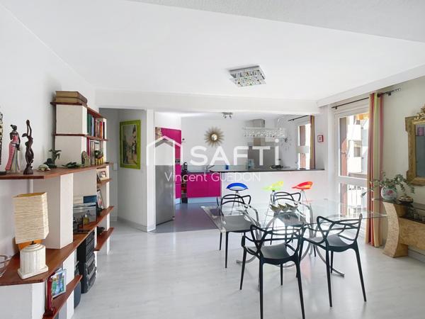 Appartement avec vue piscine cave et stationnement