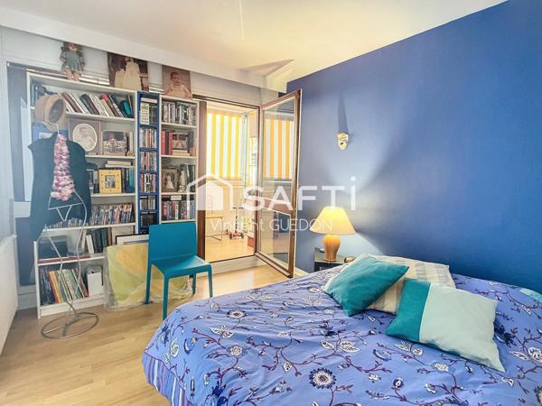 Appartement avec vue piscine cave et stationnement