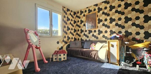 Maison familiale, 5 chambres et grand terrain