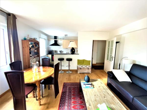 Dpt Alpes Maritimes (06), à vendre CANNES- Oxford appartement T2 , cave et parking en sous sol