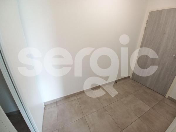 Location 3 Pieces 53 44980 Sainte Luce Sur Loire 24 0130 01 0065