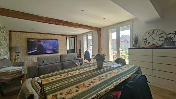 JOLIE MAISON ANCIENNE RENOVEE DE 90M2 HAB AVEC DEPENDANCE SUR 240 M² D ETERRAIN CLOS AU CALME A 5 MN DE BEAUVA Beauvais (60000)