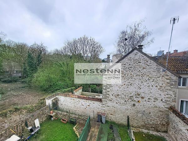 Appartement 3 pièces à vendre à Saint Fargeau Ponthierry - Dernier étage, bon état