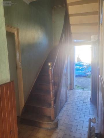 Maison à vendre à Sainte-Suzanne-et-Chammes en Mayenne (53270), ref : 53005-2180