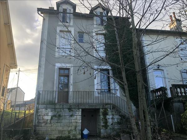 Maison à vendre |  Thiviers |  4 pièces | 97 m²