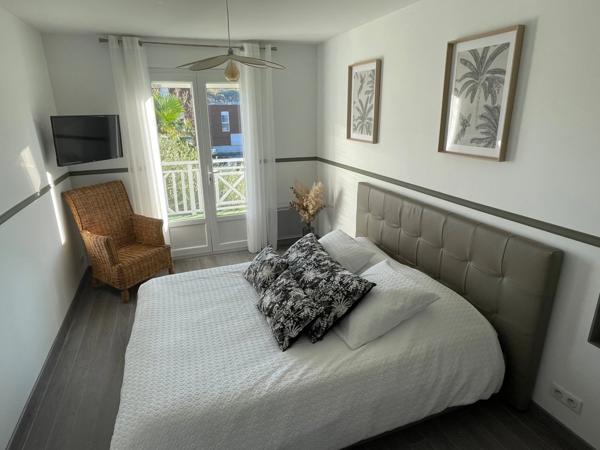 Maison ossature bois avec piscine d'une surface habitable de 132m2 située à Périgueux.