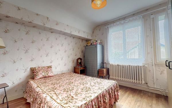 Maison à vendre    5 pièces •  Chenôve