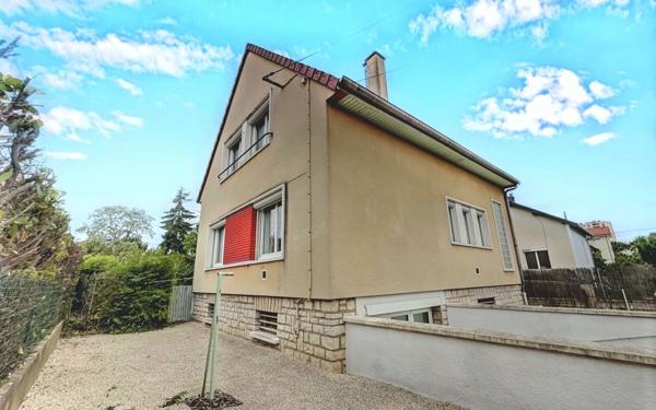 Maison à vendre    5 pièces •  Chenôve