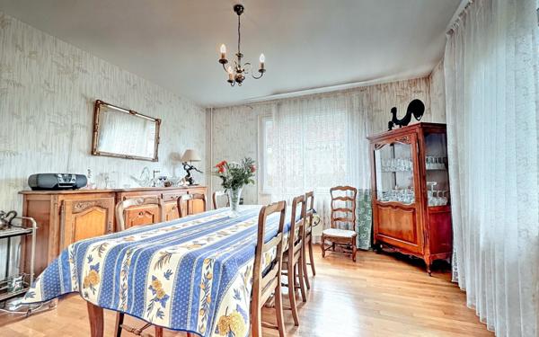 Maison à vendre    5 pièces •  Chenôve