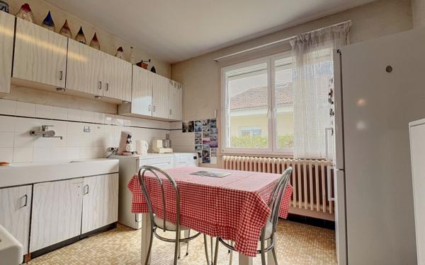 Maison à vendre    5 pièces •  Chenôve