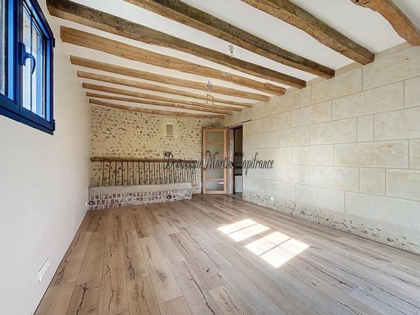 RUILLE SUR LOIR (72), maison 189m²- 7 pièces- terrains de 2845m²- garage- dépendances- puits
