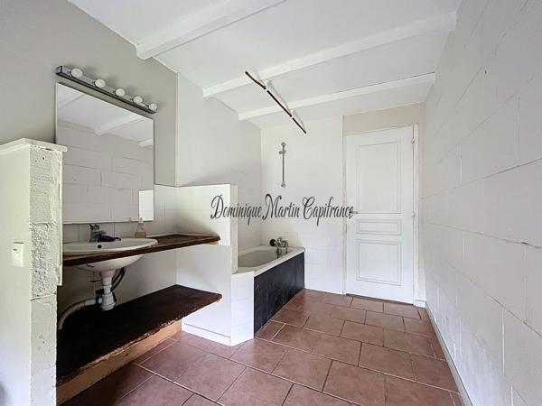 RUILLE SUR LOIR (72), maison 189m²- 7 pièces- terrains de 2845m²- garage- dépendances- puits