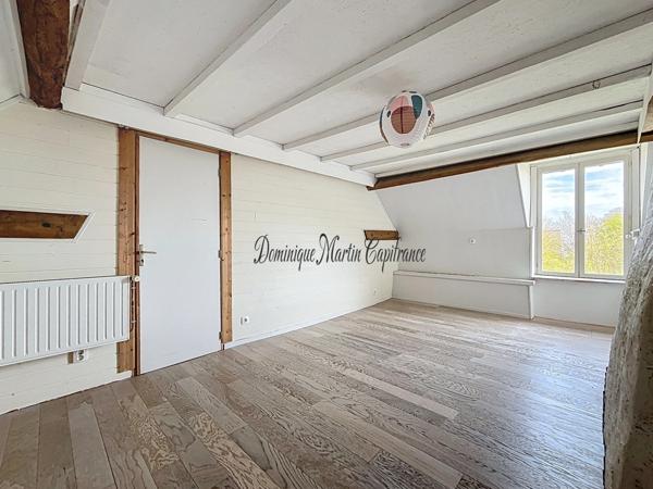 RUILLE SUR LOIR (72), maison 189m²- 7 pièces- terrains de 2845m²- garage- dépendances- puits