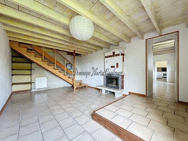 RUILLE SUR LOIR (72), maison 189m²- 7 pièces- terrains de 2845m²- garage- dépendances- puits
