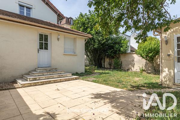 Maison à vendre 4 pièces 79 m² Mantes-la-Jolie