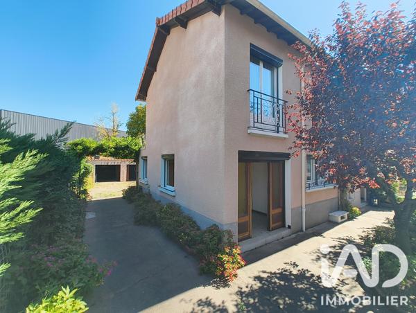 Maison à vendre 7 pièces 115 m² Riom