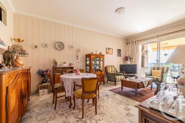 Appartement F2 à vendre  3 pièces - 71,52 m2 NICE - 06