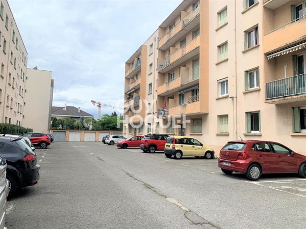 APPARTEMENT À LOUER DE 3 PIÈCES DE 63,00 M²