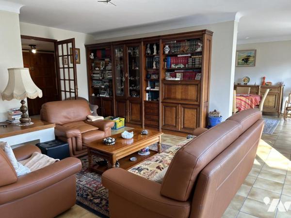 LA GUERINIERE, CENTRE VILLE ET PROCHE MER