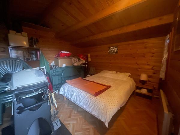 chalet édifié sur sous-sol