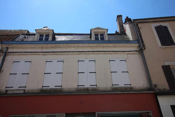 Immeuble Cosne-sur-loire 4 pièce(s) 193 m2