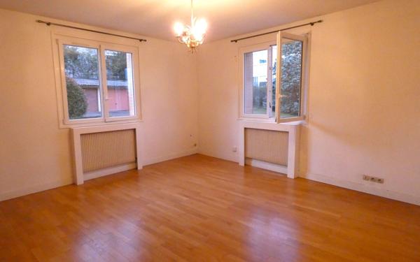 Appartement à vendre    3 pièces • 74,78 m2 Vernaison