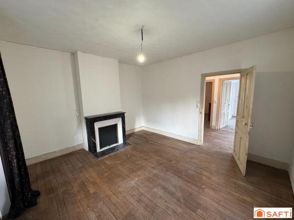 En exclusivité à Varennes-en-Argonne, maison 5 pièces.