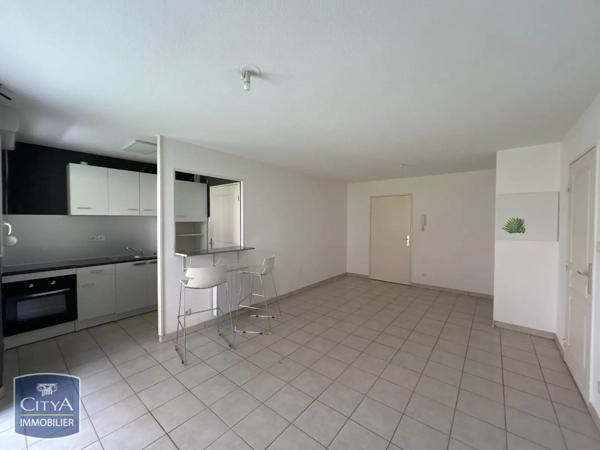 Appartement à louer 2 pièces 47.62m² Bavans (25550)